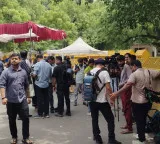 Minister do you think you are God Arijit Singh on Cockroach protests