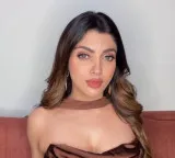 Akansha Puri claims actors being offered money to be part of protest rallies
