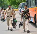 Home Ministry orders suspension of mobile internet services near Jantar Mantar