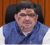 Ponnam Prabhakar calls Dharmendra Pradhan resignation a victory for students