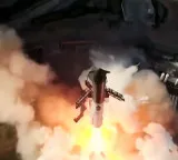 Starship spacecraft safe landing in the Indian Ocean
