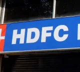 HDFC Bank board finds 'business overreach', fines CEO and CFO Rs 1 lakh each