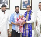 Revanth Reddy meets Shivraj Singh Chouhan requests allocation of 1156 lakh houses