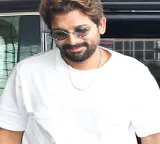 Allu Arjun asks fans to pursue girls they like