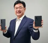 Samsung foldable phones record 271 lakh pre-orders in 72 hours