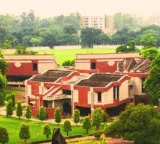 IIT Kanpur offers internship to student who hacked its website