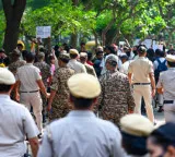 Delhi Government to withdraw cases against genuine students in Jantar Mantar protests