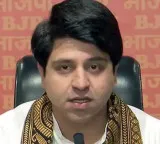 Shehzad Poonawalla resigns as BJP national spokesperson