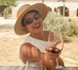 Joe Jonas sips on ‘grape juice’ with ‘sis’ Priyanka Chopra Jonas