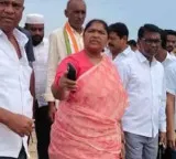 Godavari river in spate Minister Seethakka monitors the situation personally