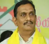 Kesineni Chinni discusses Vijayawada railway projects with South Coastal Railway GM