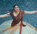 Love Jathara Releases Beautiful Heroine Manasa Choudhary's Birthday Poster