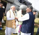 PM Modi received by K'taka CM Shivakumar in Mysuru