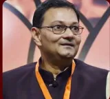 Chandra Kumar Bose Netaji Subhash Chandra Bose grandson resigns from TMC