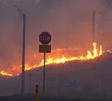 Washington wildfire havoc 65000 evacuated emergency declared