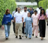 Rahul Gandhi meets student protesters who say they will not be intimidated