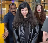 Aishwarya Rai Bachchan, Aaradhya greet airport staff with ‘Namaste’ as they return from US trip