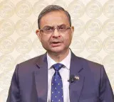 RBI holds repo rate at 5.25 pc, maintains neutral instance as global tensions linger