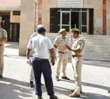 Rajasthan: Two smugglers die after jumping from Chambal Bridge while fleeing police
