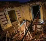 Six died in UP after house collpse