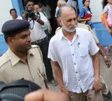 Ex-Tehelka editor Tarun Tejpal's acquittal in rape case reversed, sentenced to 10 years' rigorous imprisonment (Lead)