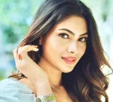 Accused arrested in Rs 1 cr theft at Lopamudra Raut’s Santacruz flat