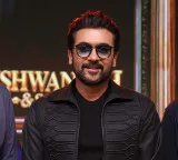 ‘విశ్వనాథ్ & సన్స్’ సినిమాతో ప్రతి ఒక్కరూ ప్రేమలో పడతారు:సూర్య
