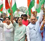 Speaker Vijender Gupta, CM Rekha Gupta lead 'Tiranga Yatra' at Delhi Assembly
