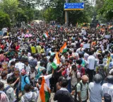 Congress supports Jharkhand government on student force issue