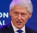 Veteran White House reporter breaks 26-year silence on Clinton’s 2000 Pakistan decoy plane