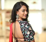 Kamakshi Bhaskarla says comparing her with Anushka Shetty increased her responsibility