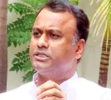 Komatireddy Rajagopal Reddy says I did not criticize Congress leaders