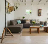 Small room makeover techniques and furniture selection tips