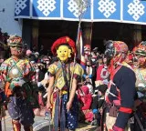Monpa tribe funeral tradition of cutting body into 108 pieces and river burial