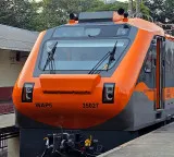 New train from Charlapalli to Gorakhpur timings details