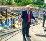 Raise the white flag Trumps severe warning to Iran