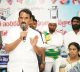 Minister Jupally and MLA Kova Lakshmi heated argument in Asifabad