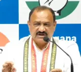 Telangana Congress chief slams ECI over voter deletions