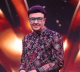 When Anu Malik spoke about Javed Akhtar angrily cracking the lyrics of ‘Tumse Milke Dilka Jo Haal’ in 30 seconds