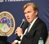 Pentagon official warns of regional nuclear war
