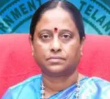 Konda Surekha receives Congress show cause notice over daughter sensational comments