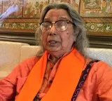 My land grabbed with TMC leaders support says singer Purna Das Baul Purna Das Baul seeks justice for land grabbed by TMC leaders in Birbhum