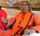 Bengal: Padma Shri awardee Purna Das Baul seeks return of land from Birbhum admin
