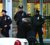 US violent crime posts record fall: FBI