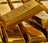 Gold price surges sharply with a massive 4300 rupee hike in a single day