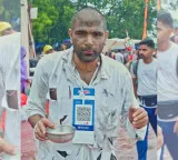 Common man becomes beggar how much he earned in a day