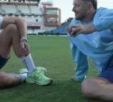 You don't have too many half-cricket-balls: Tongue, Robinson split the ball after fifer against Pakistan