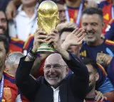 Spain coach Luis de la Fuente set for contract extension till 2030 after WC glory