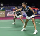 Badminton WC: Treesa-Gayatri, Satwik-Chirag keep India's medal hopes alive as Sindhu, Ayush crash out (round-up)