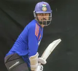 India vs Sri Lanka 2nd Test India win toss and bat first as new all rounder debuts